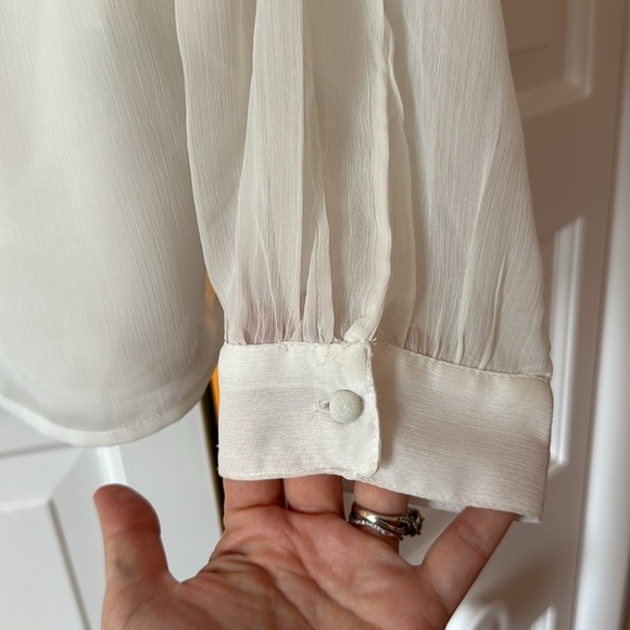 ✨ Kensie White & Black Long Sleeve Blouse Large ✨ - Picture 4 of 5